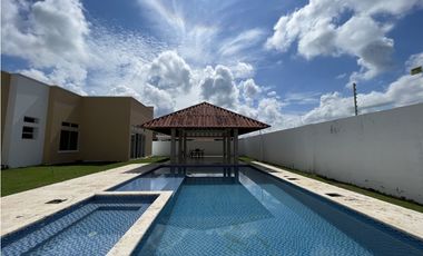ESTRENA CASA EN UNO DE LOS MEJORES CONJUNTOS DE MONTERIA