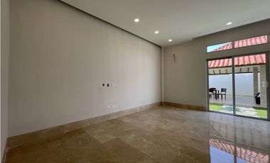 ESTRENA CASA EN UNO DE LOS MEJORES CONJUNTOS DE MONTERIA