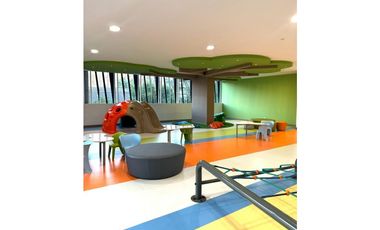 Amoblado Increíble Apartamento Ciudad del Rio - Medellín.