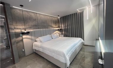 Amoblado Increíble Apartamento Ciudad del Rio - Medellín.