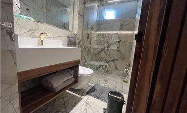 Amoblado Increíble Apartamento Ciudad del Rio - Medellín.