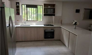 HERMOSA CASA EN CALDAS