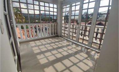 VENDE CASA EN CONJUNTO CERRADO EN VILLETA