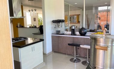 (MC-C) Casa en Condominio en Venta El Castillo Jamundi