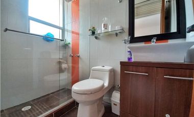 Maat vende Casa en conjunto cerrado-Villeta. 313M2 $750 Millones