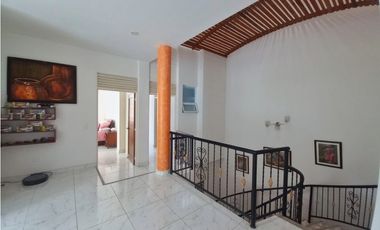 Maat vende Casa en conjunto cerrado-Villeta. 313M2 $750 Millones