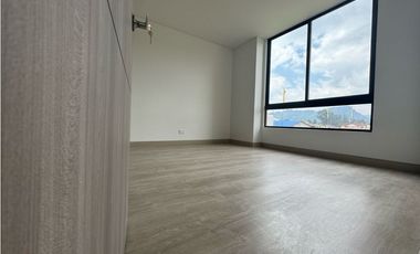 Arriendo Hermosa Casa Campestre en Cajicá en conjunto cerrado  .