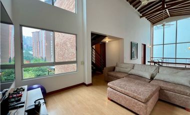 CASA CON PISCINA PRIVADA EN SABANETA