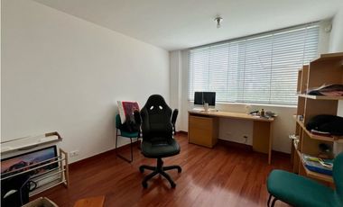CASA CON PISCINA PRIVADA EN SABANETA