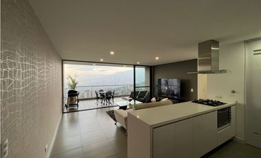 Amoblado Hermoso piso 26 Sabaneta - Antioquia.