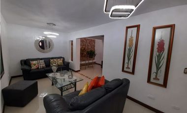 Casa remodelada en conjunto cerrado en venta Las Mercedes Palmira