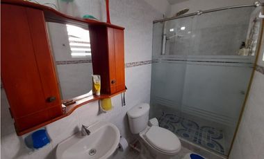 Casa remodelada en conjunto cerrado en venta Las Mercedes Palmira