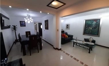 Casa remodelada en conjunto cerrado en venta Las Mercedes Palmira