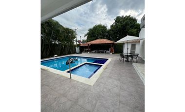 Investment opportunity , beautiful home for sale in Jamundi - Colombia by Javier Rendon