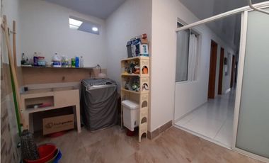 Casa remodelada de una planta en venta Barrio Uribe Palmira Valle
