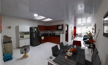 Casa remodelada de una planta en venta Barrio Uribe Palmira Valle