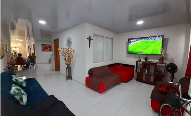 Casa remodelada de una planta en venta Barrio Uribe Palmira Valle