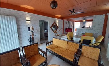 Casa campestre amoblada en venta / permuta - Tablones Palmira Valle