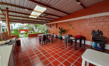 Casa campestre amoblada en venta / permuta - Tablones Palmira Valle