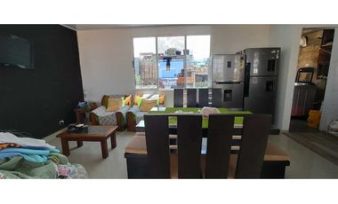 Casa En Buen Barrio De La Mesa Cundi