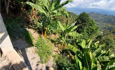 Casa Campestre con Linda Vista Panorámica en La Mesa Cundi