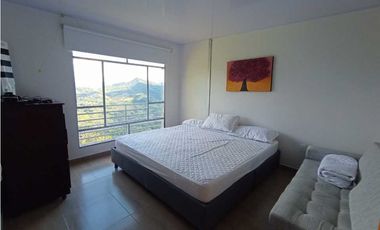 Casa Campestre con Linda Vista Panorámica en La Mesa Cundi