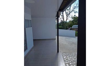 Casa Campestre con Linda Vista Panorámica en La Mesa Cundi
