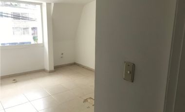 CHICO RESERVADO OFICINA ARRIENDO - 114 MTS2 - $3.000.000