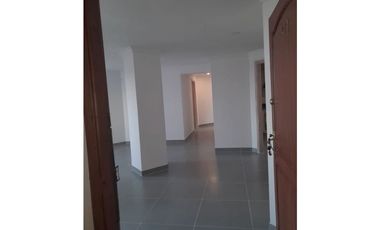 Hermoso Apartamento con vista al Mar en Playa Salguero-005 R