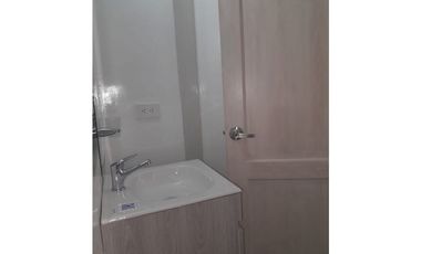 Hermoso Apartamento con vista al Mar en Playa Salguero-005 R