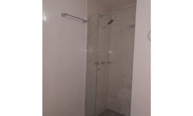 Hermoso Apartamento con vista al Mar en Playa Salguero-005 R