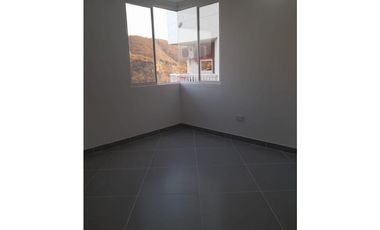 Hermoso Apartamento con vista al Mar en Playa Salguero-005 R