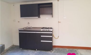 Vendo apartamento y local en Manrique