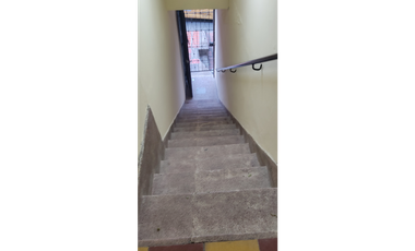 Vendo apartamento y local en Manrique