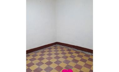 Vendo apartamento y local en Manrique