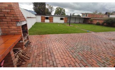 Campestre independiente, 1 nivel, 727 M2 lote, 160 M2 const