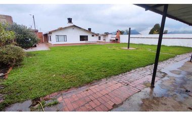 Campestre independiente, 1 nivel, 727 M2 lote, 160 M2 const