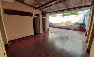 Se vende casa de una planta Barrio La Colombina Palmira Valle Colombia