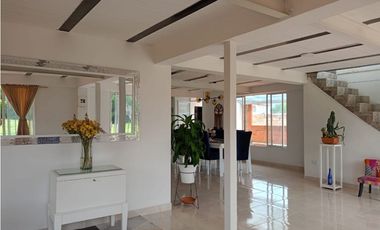 Se vende casa campestre para estrenar 1.000 m2 Santa Elena El Cerrito