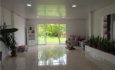 Se vende casa campestre para estrenar 1.000 m2 Santa Elena El Cerrito