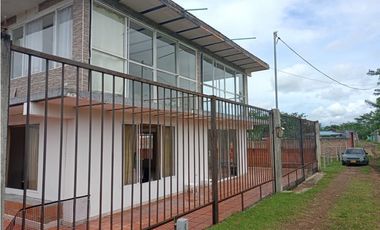 Se vende casa campestre para estrenar 1.000 m2 Santa Elena El Cerrito