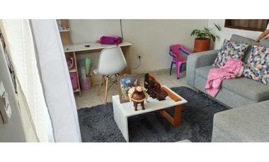 Casa Con 2 Apartamentos En La Mesa Cundi