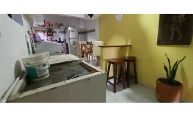 Casa Con 2 Apartamentos En La Mesa Cundi