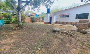 Maat vende casa campestre El Puente - Villeta 672m2 $550Millones