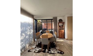 Casa para la venta en la entrada del Retiro