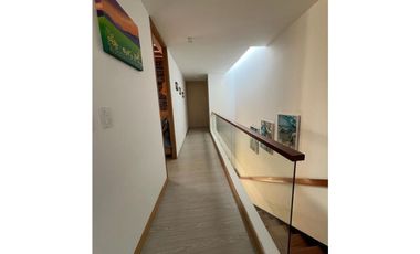 Casa para la venta en la entrada del Retiro