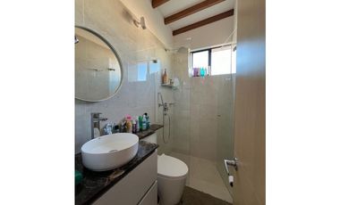Casa para la venta en la entrada del Retiro