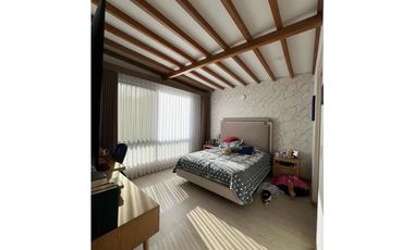 Casa para la venta en la entrada del Retiro