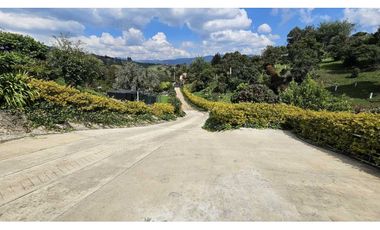 VENDO FINCA EN SUBACHOQUE A PUERTA CERRADA (IC)