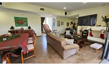 VENDO FINCA EN SUBACHOQUE A PUERTA CERRADA (IC)